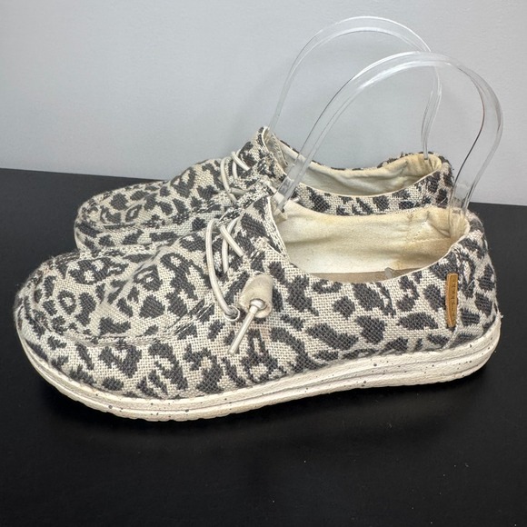 Hey Dude Wendy Cheetah Woven Slip On Loafers Womens 6 Grey Cream Lightweight - Picture 4 of 8